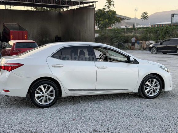 Tertemiz sadece 143binde corolla