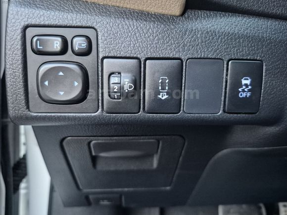 DEĞİŞENSİZ/ORJINAL/DÜŞÜK KM/PREMIUM/COROLLA