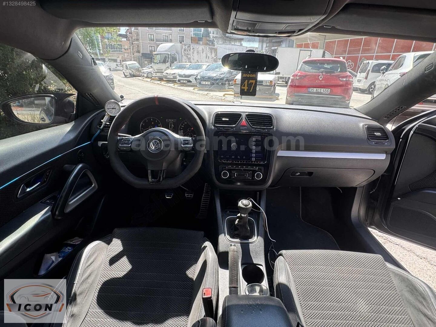 Galeriden Volkswagen Scirocco 1.4 TSi Sportline 2011 Model İzmir 180.000 km Gri 4