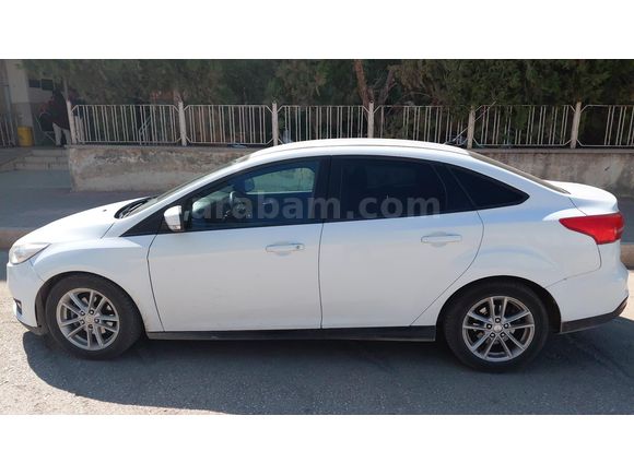 Sahibinden Ford Focus 1.5 TDCi Trend X 2015 Model