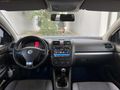 KAYNAR AUTO' DAN GOLF 5 1.6 TOUR