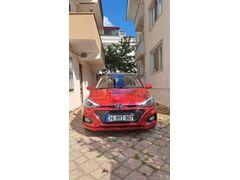 Sahibinden Hyundai i20 1.4 MPI Style 2018 Model Panoramik Cam Tavan Sunroof 85.000 km Kırmızı