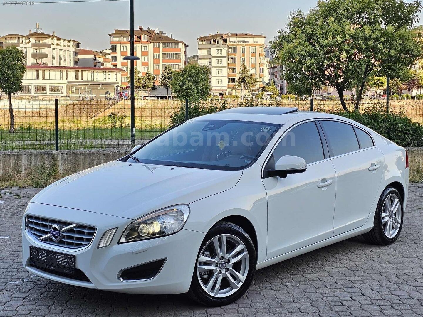 Galeriden Volvo S60 1.6 D Advance 2011 Model Ordu 163.000 km Beyaz 2