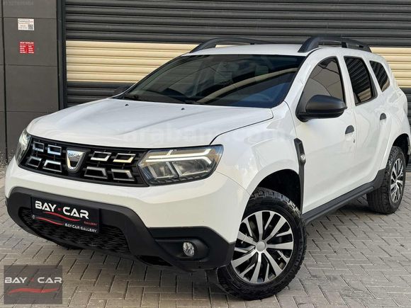 BAY-CAR'dan 2022 MODEL DACIA DUSTER 1.0 TCE+DÜSÜK KM