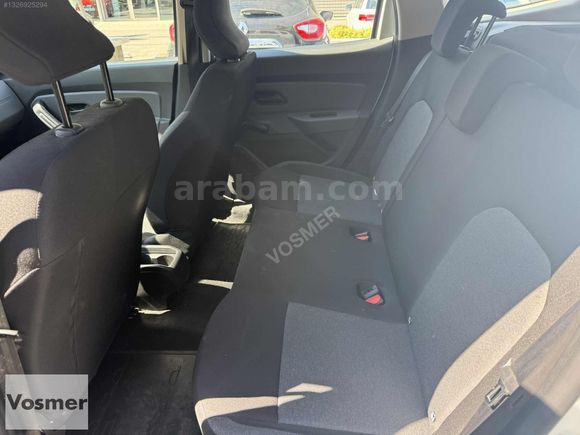 VOSMER 2023 DACİA DUSTER ESSENTİAL 1.0 TURBO 4X2 90 HP