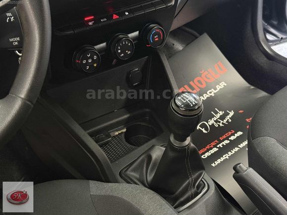 2023 DUSTER 1.0 TCE TURBO ESSENTİAL YENİ KASA