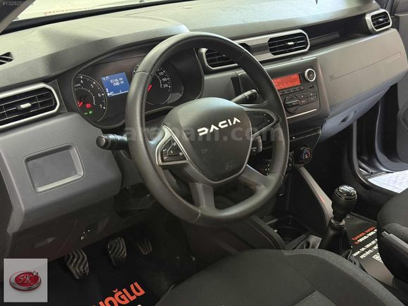 2023 DUSTER 1.0 TCE TURBO ESSENTİAL YENİ KASA