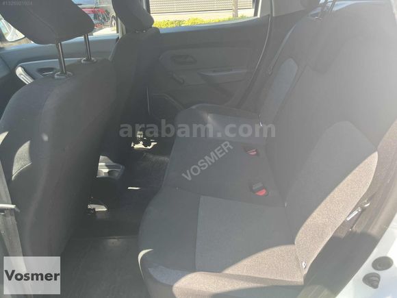 VOSMER 2023 DACİA DUSTER ESSENTİAL 1.0 TURBO 4X2 90 HP
