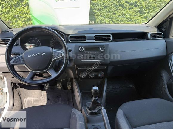 VOSMER 2023 DACİA DUSTER ESSENTİAL 1.0 TURBO 4X2 90 HP
