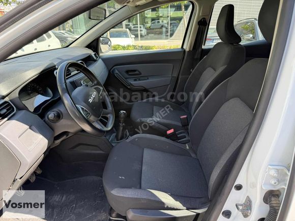 VOSMER 2023 DACİA DUSTER ESSENTİAL 1.0 TURBO 4X2 90 HP