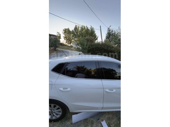 İhtiyaçtan Satılık Sıfır Ayarında İbiza