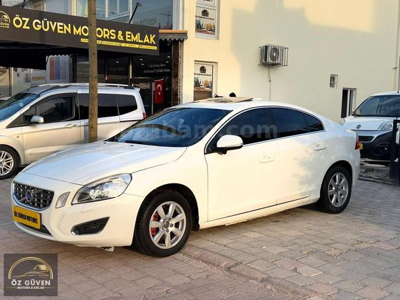 CAM GİBİ VOLVO S 60 DİZEL OTOMOTİK FUL