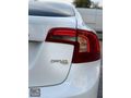 CAM GİBİ VOLVO S 60 DİZEL OTOMOTİK FUL