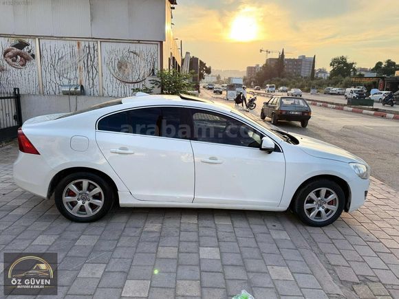 CAM GİBİ VOLVO S 60 DİZEL OTOMOTİK FUL