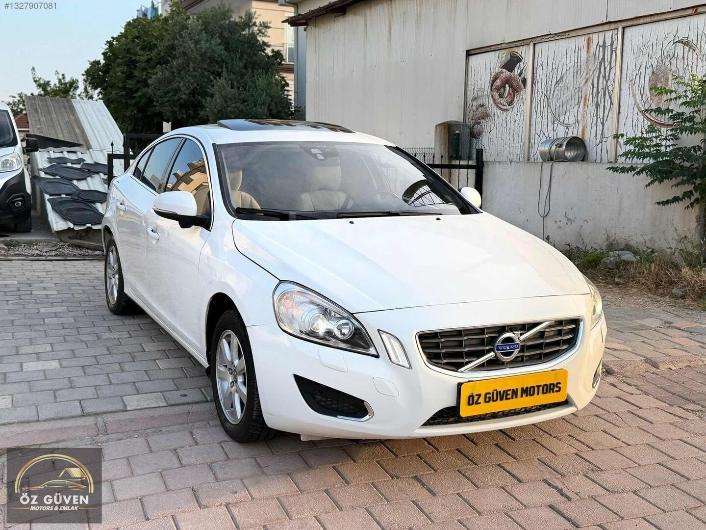 Galeriden Volvo S60 1.6 D Premium 2012 Model Antalya 330.000 km Beyaz 6