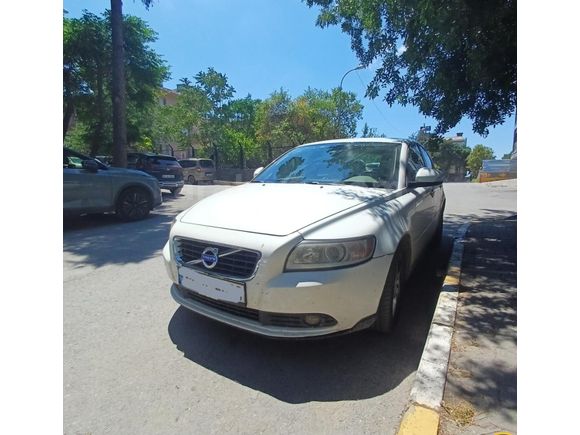 Sahibinden Volvo S40 1.6 D Dynamic 2011 Model