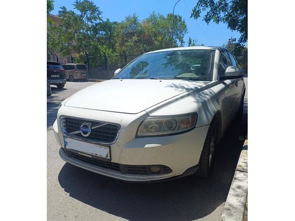 Sahibinden Volvo S40 1.6 D Dynamic 2011 Model