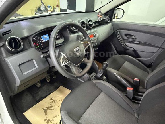 2022 DACIA DUSTER 1.3 TCE 4X4 COMFORT