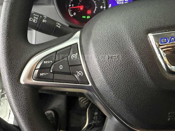 2022 DACIA DUSTER 1.3 TCE 4X4 COMFORT