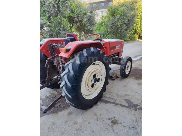 Galeriden Steyr 8033 Manisa