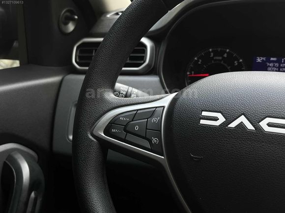 2022 DACİA DUSTER 1.3 TCE ESSENTİAL 4x4 / 75.000 KM / HATASIZ