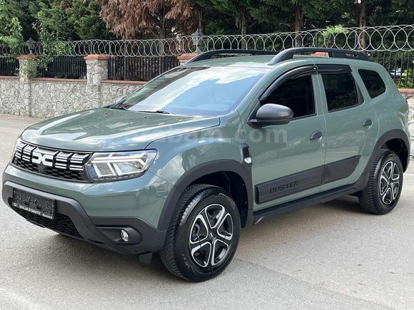 2022 DACİA DUSTER 1.3 TCE ESSENTİAL 4x4 / 75.000 KM / HATASIZ