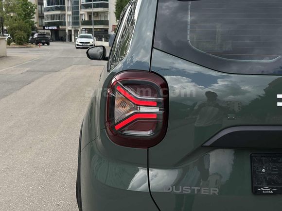 2022 DACİA DUSTER 1.3 TCE ESSENTİAL 4x4 / 75.000 KM / HATASIZ