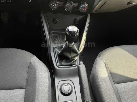 2022 DACİA DUSTER 1.3 TCE ESSENTİAL 4x4 / 75.000 KM / HATASIZ