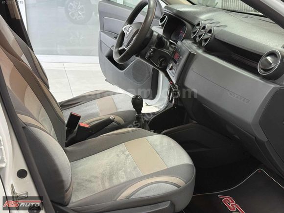 RS AUTO'DAN / 2020 HATASIZ DUSTER 4x4 1.3 TCE SADECE 28 BİN KM