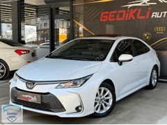 TOYOTA COROLLA DREAM X-PACK SUNROOF-SERVİS BKM-BOYASIZ- BEJ DÖŞ.