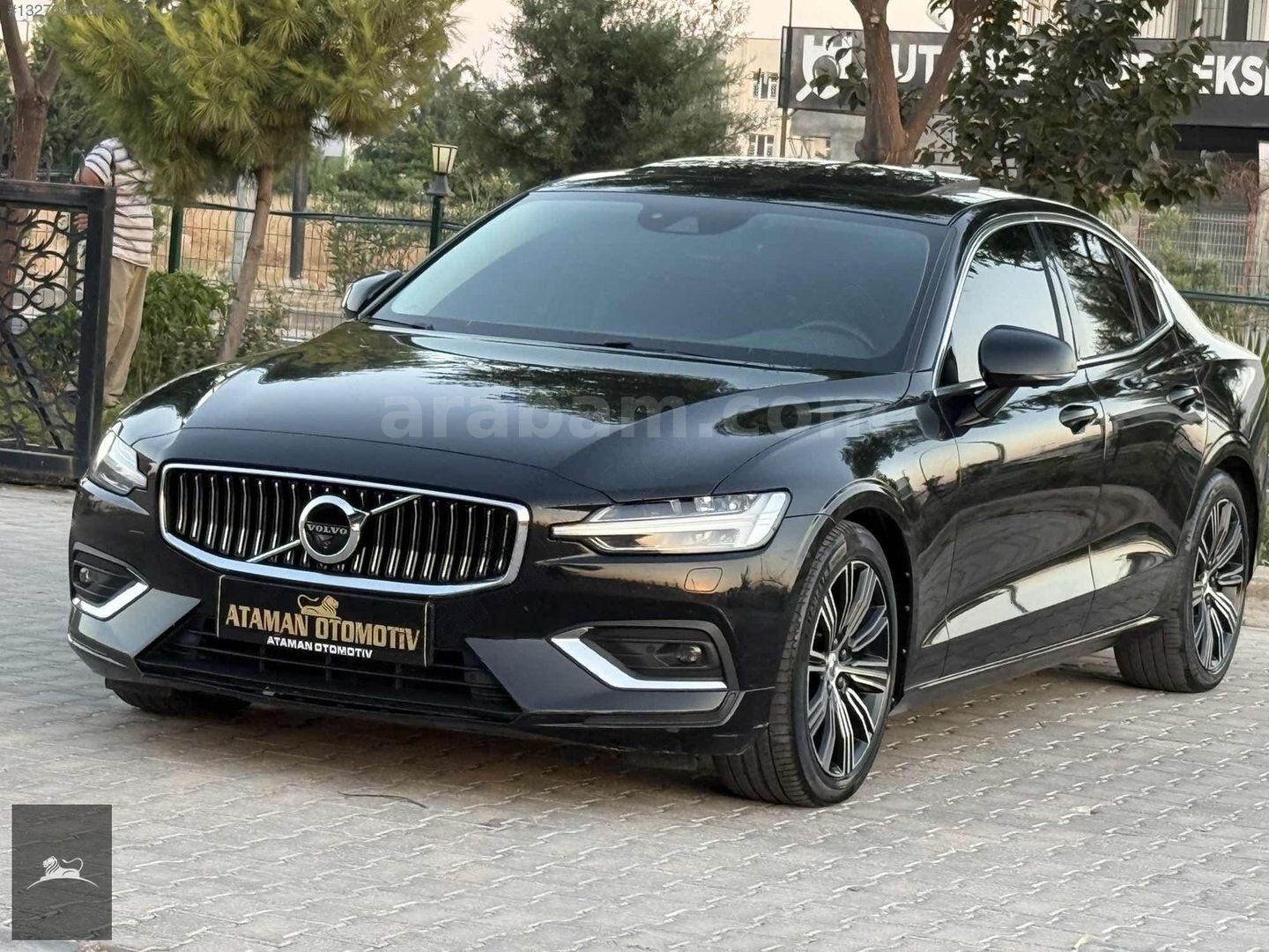 Galeriden Volvo S60 2.0 B5 Inscription Plus 2021 Model Mardin 196.000 km Siyah 4