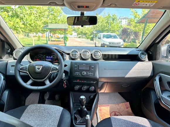 H-M AUTO DACİA DUSTER 4X4