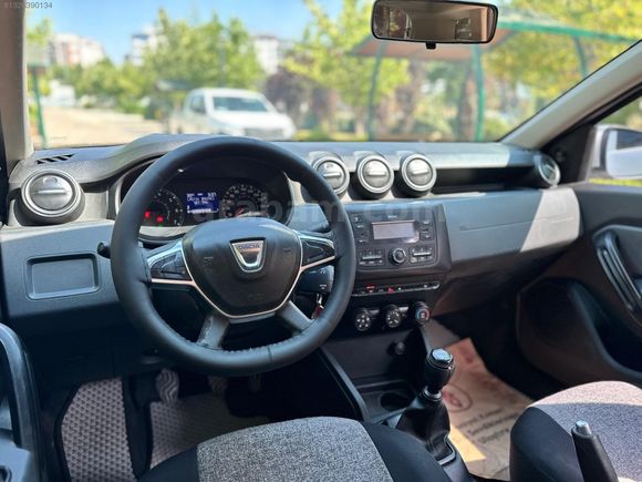 H-M AUTO DACİA DUSTER 4X4