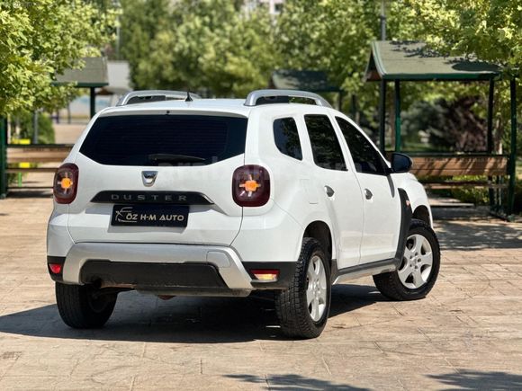H-M AUTO DACİA DUSTER 4X4