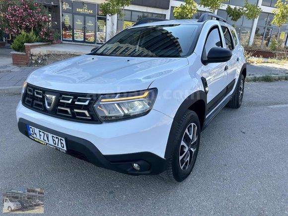 2022 DUSTER 1.5 BlueDCi full servis bakımlı kazasız