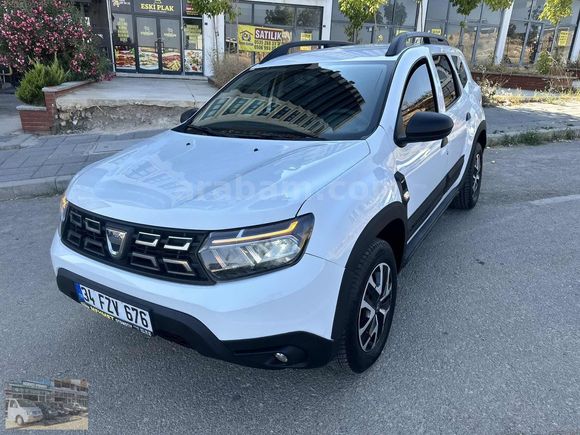 2022 DUSTER 1.5 BlueDCi full servis bakımlı kazasız