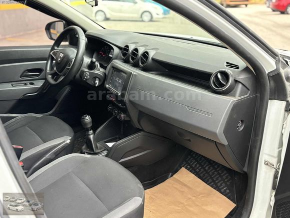 2019 DUSTER 4X4 180000 KM AKSESUARLI KK TAKSİT