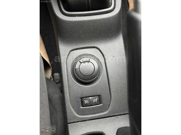 2019 DUSTER 4X4 180000 KM AKSESUARLI KK TAKSİT