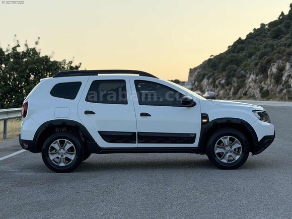 2021 MODEL DUSTER 4x4 HATASIZ CAM GİBİ