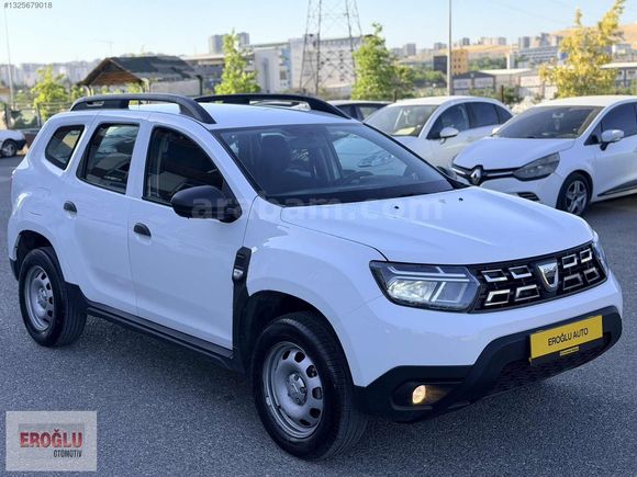 2022 DUSTER 135 BİN KM SERVİS BAKIMLI 4X4 DİZEL 0.99 KREDİ