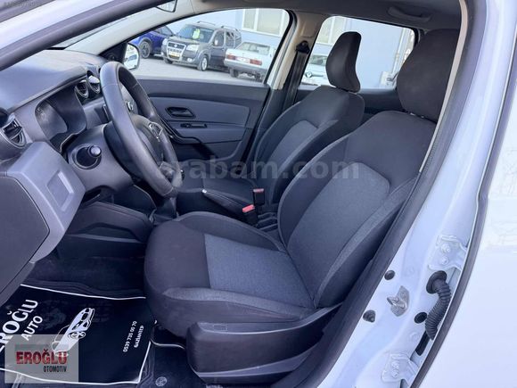 2022 DUSTER 135 BİN KM SERVİS BAKIMLI 4X4 DİZEL 0.99 KREDİ