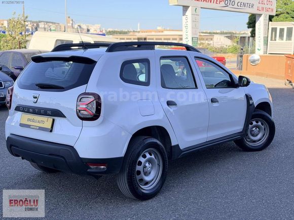2022 DUSTER 135 BİN KM SERVİS BAKIMLI 4X4 DİZEL 0.99 KREDİ