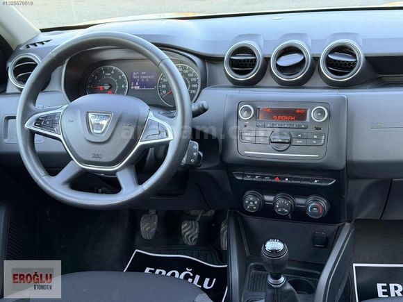2022 DUSTER 135 BİN KM SERVİS BAKIMLI 4X4 DİZEL 0.99 KREDİ