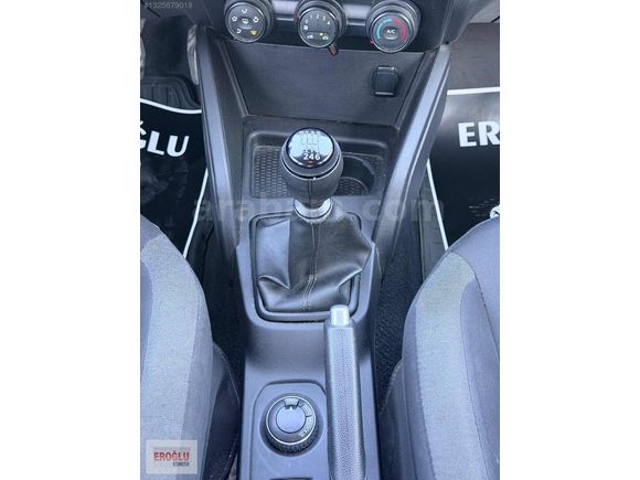 2022 DUSTER 135 BİN KM SERVİS BAKIMLI 4X4 DİZEL 0.99 KREDİ