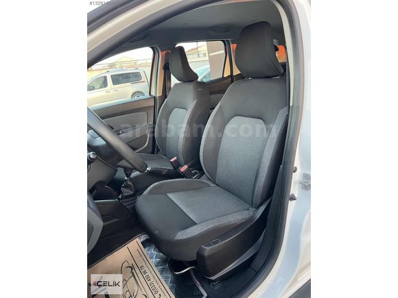 ÇELİK OTOMOTİV'DEN 2021 DACİA DUSTER COMFORT 4x4