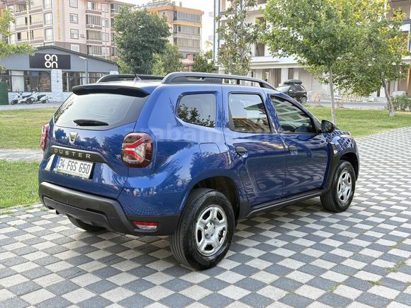 Durmaz otomotiv den hatasız boyasız Duster