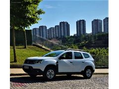 2021 Duster 1.5 BlueDCI 4x4 Comfort 83 BİNDE BAKIMLIDIR