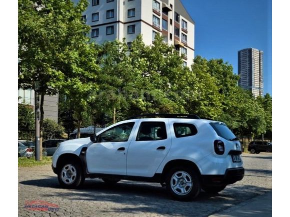 2021 Duster 1.5 BlueDCI 4x4 Comfort 83 BİNDE BAKIMLIDIR