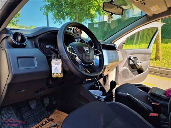 2021 Duster 1.5 BlueDCI 4x4 Comfort 83 BİNDE BAKIMLIDIR