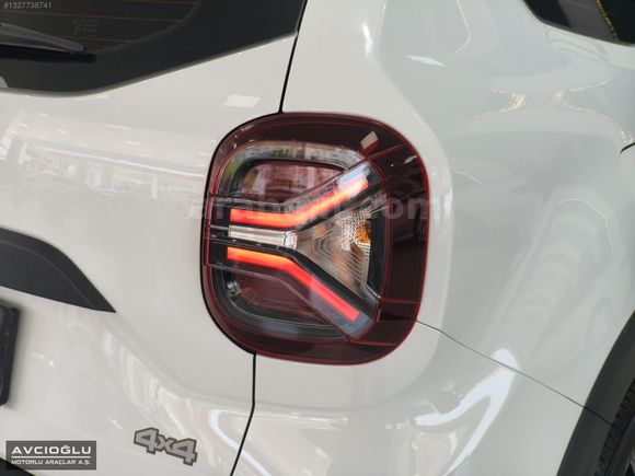 AVCIOĞLU - 2023 DACİA DUSTER 1.5 BLUEDCI ESSENTİAL 4x4 HATASIZ